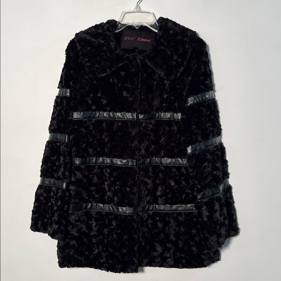 Betsey Johnson Jackets & Blazers - BETSEY JOHNSON Penny Lane Faux Mongolian Fur/Leather Mod Wide Collar BLK Coat S